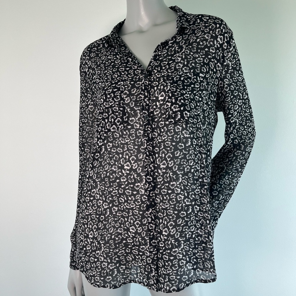 SUNDAY BEST| BUTTON DOWN FLORAL BLOUSE